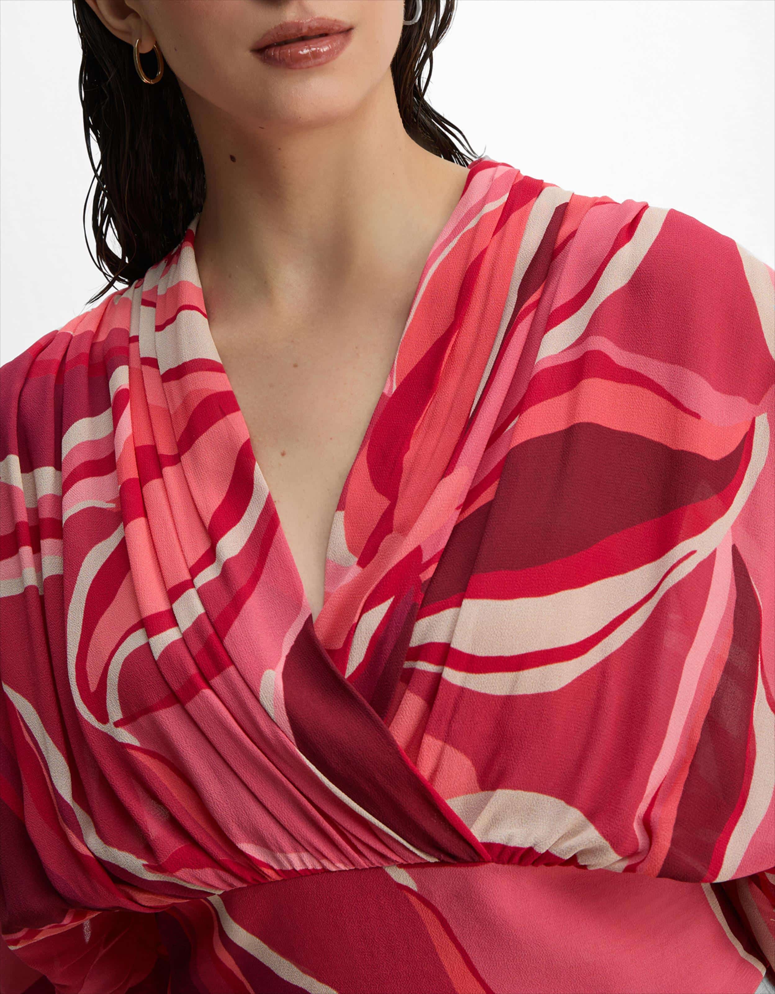 Blusa Pinceladas Vermelhas