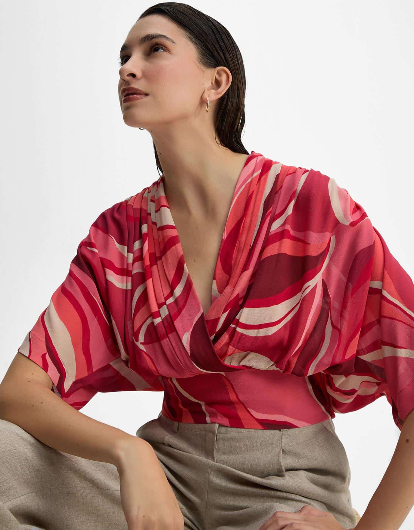 Blusa Pinceladas Vermelhas