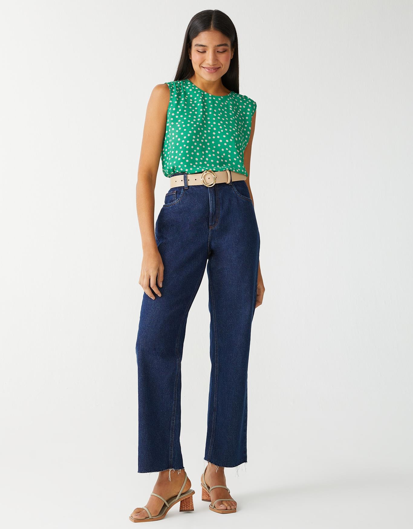 image_ac601806-f250-4ea1-a302-c4b0ff3824c6