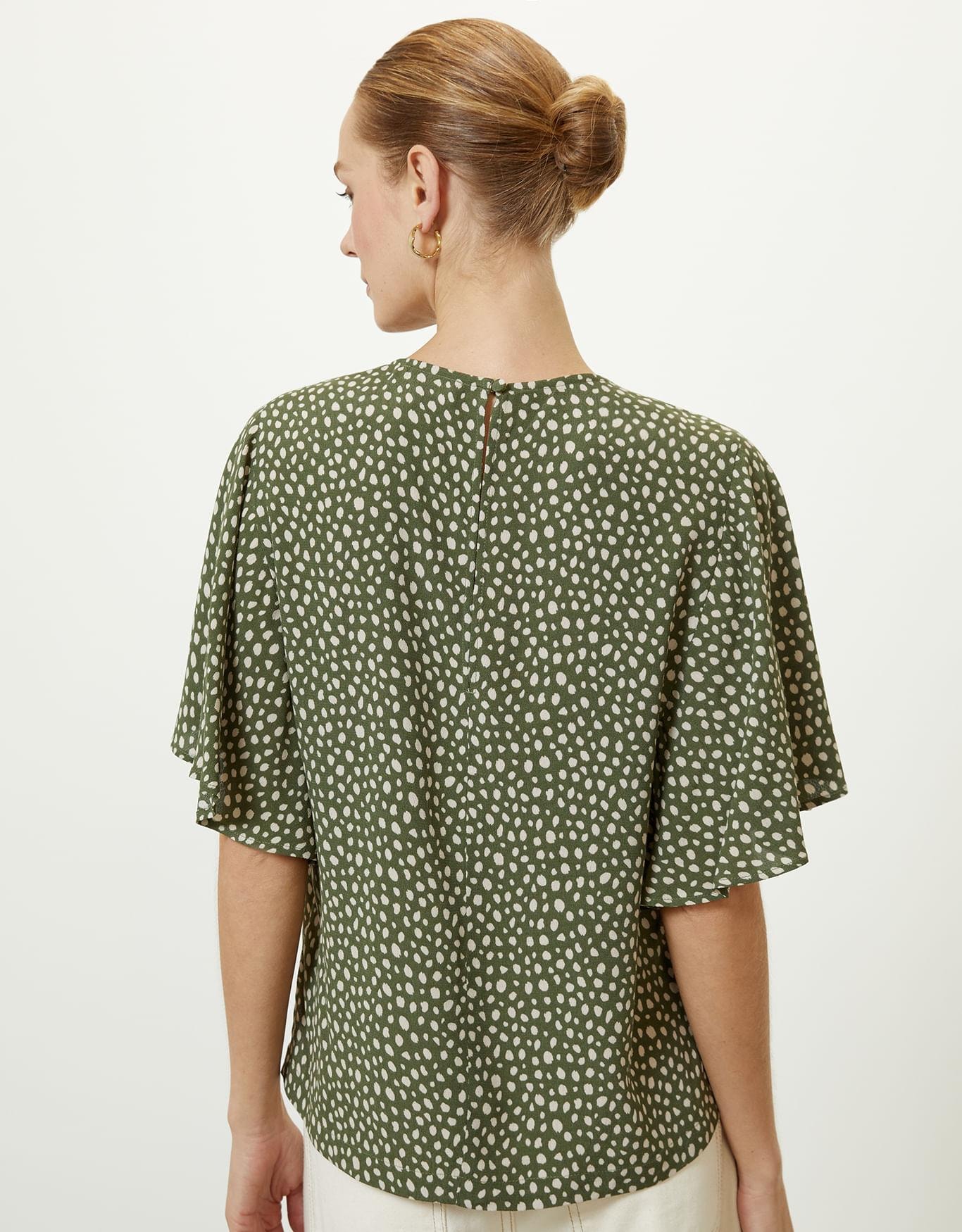 image_fec87f1a-da24-412a-a433-becc3923826f