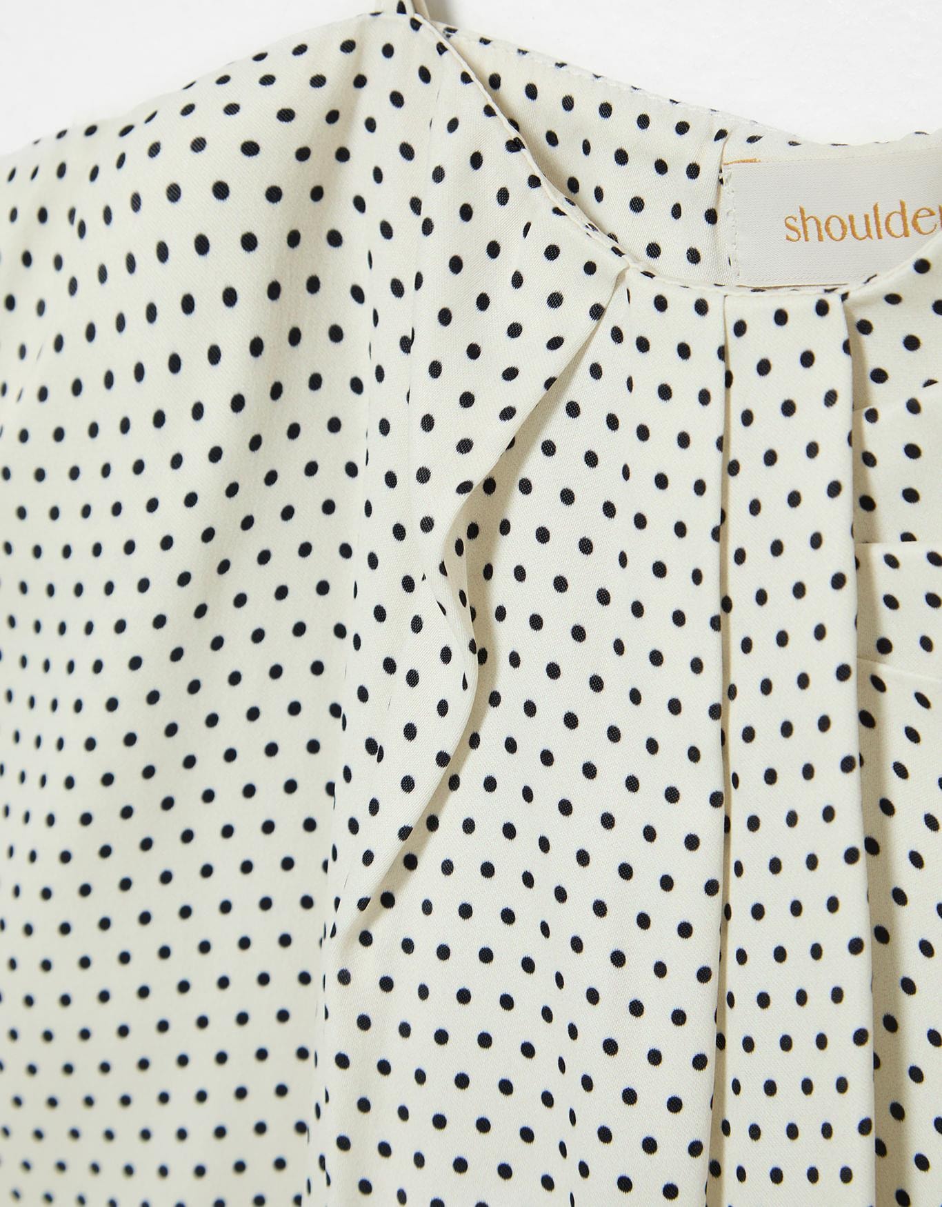 image_915d88a6-d16c-4afa-9168-ede3a95564f8