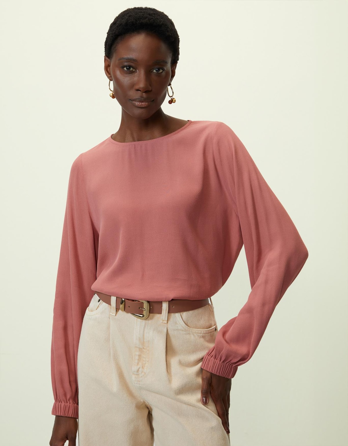 image_dca0583d-549d-4a5d-93a7-1b63905bad38