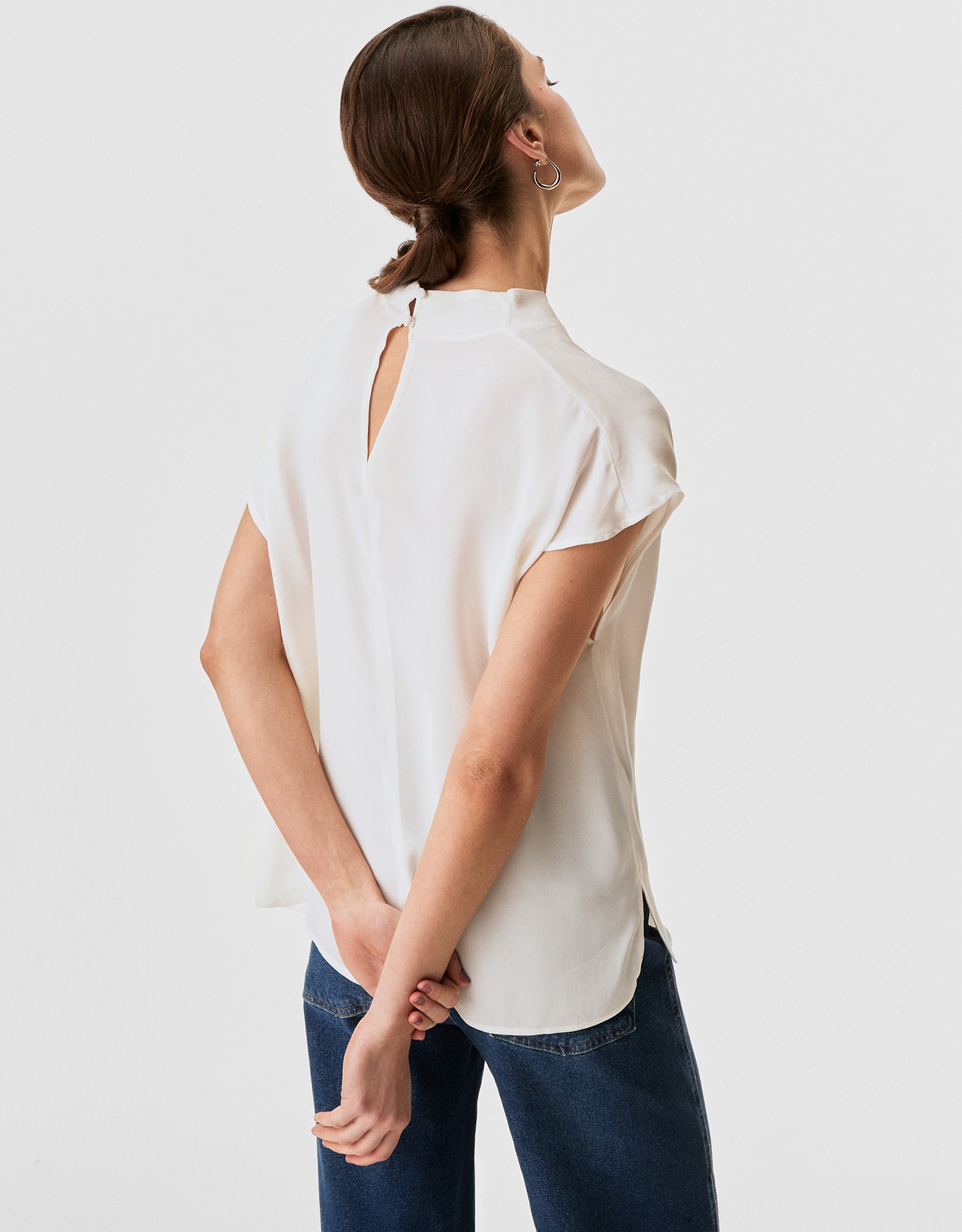 image_e7dd9e22-2bd2-4d98-83ef-37d11083d67a