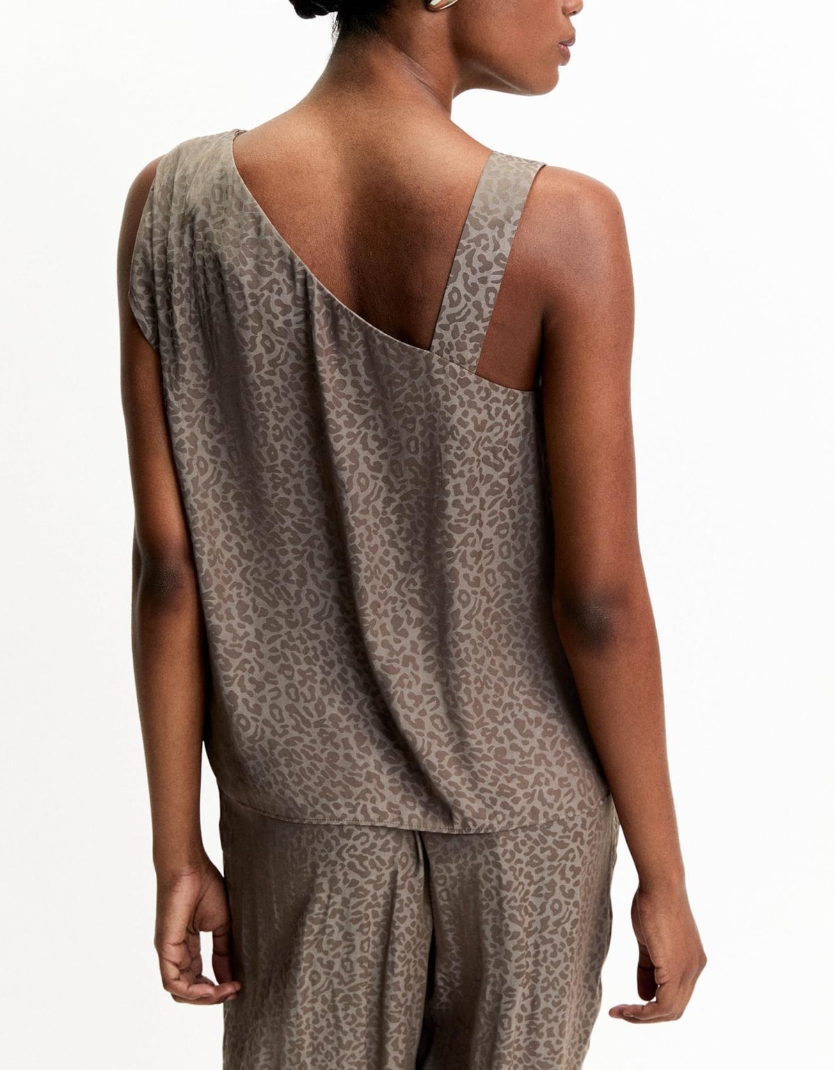 image_ceced334-9cf5-4dd1-a13b-41ac8ad93912