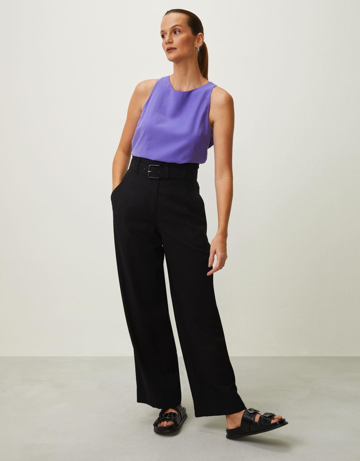 image_db02ec22-8d11-4c3b-9483-20d79d11a278