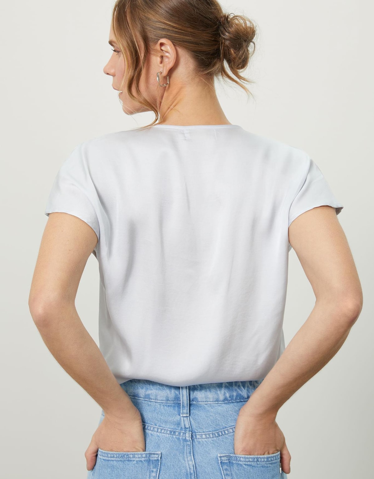 image_747e993c-fdae-4b7b-80d9-323d7a70d990