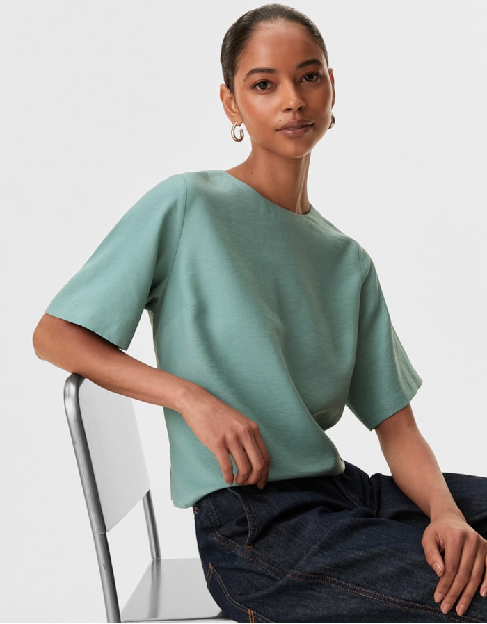 Shoulder — Blusa Reta Manga Curta Verde