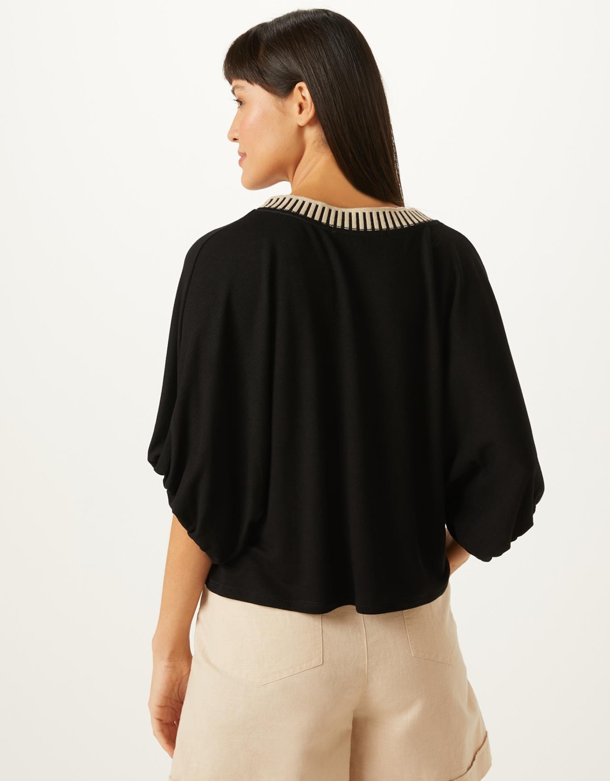 image_e516524e-4ea7-4205-93af-f4a4dbebc382