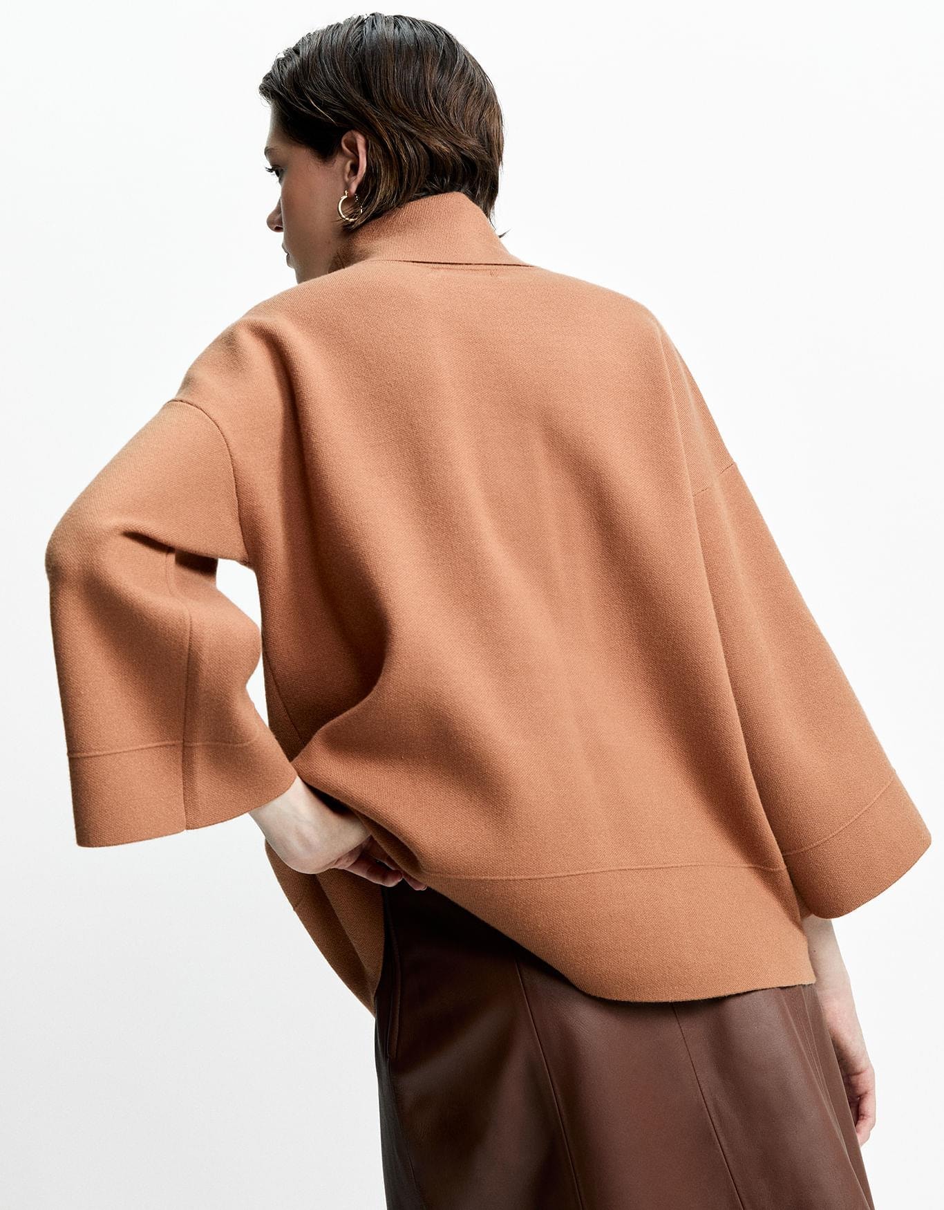 image_cc885bd5-180f-45a3-a8db-6b533b1fbd06