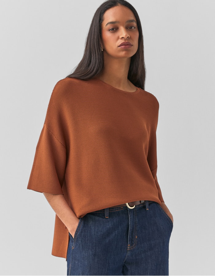 Shoulder — Blusa Tricot Ampla Camel