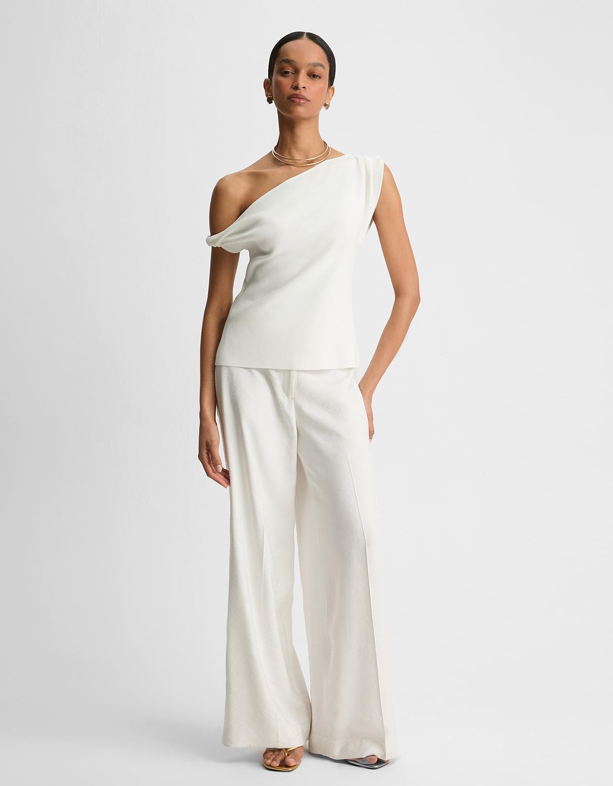 Blusa Tricot Assimetrica Off White