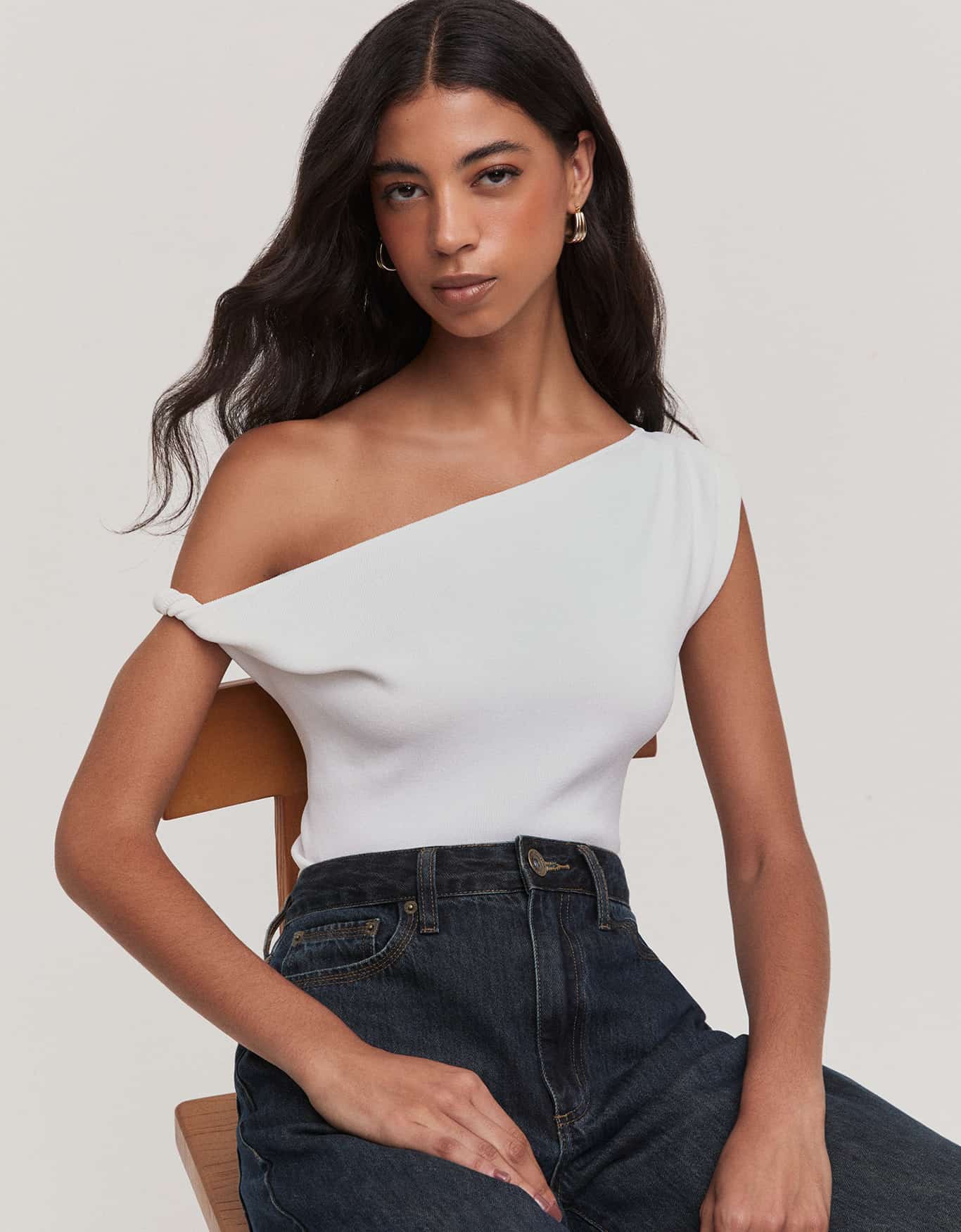 Blusa Tricot Assimetrica Off White
