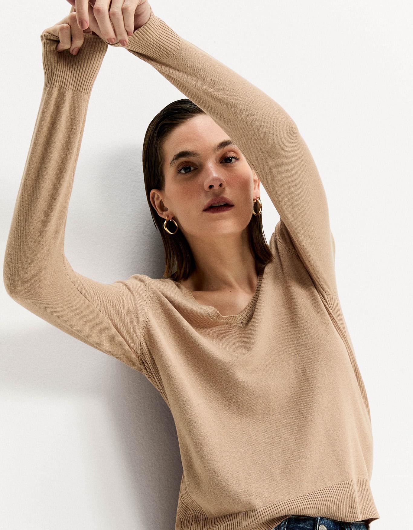 Blusa Tricot Básico Decote v