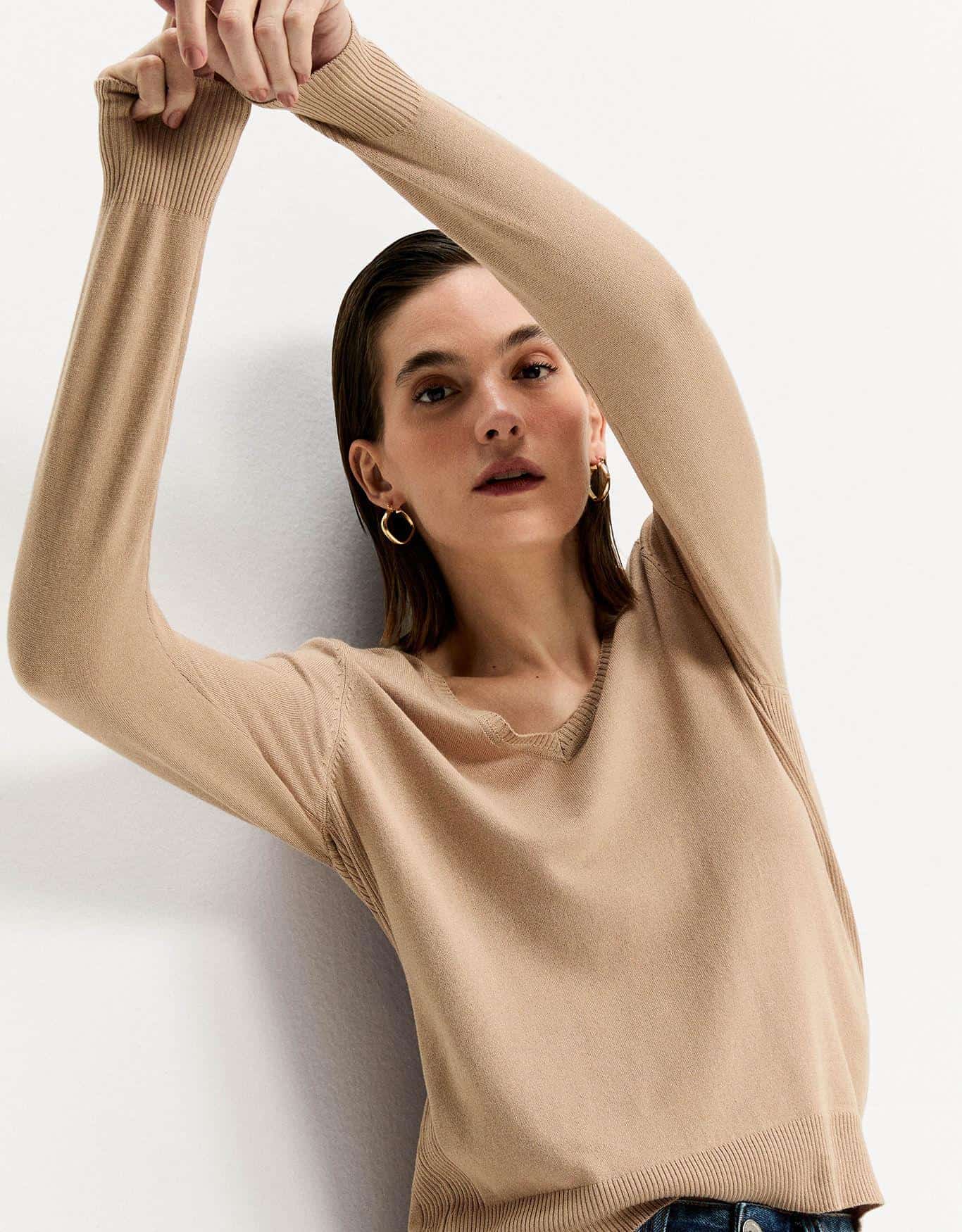 Blusa Tricot Básico Decote v