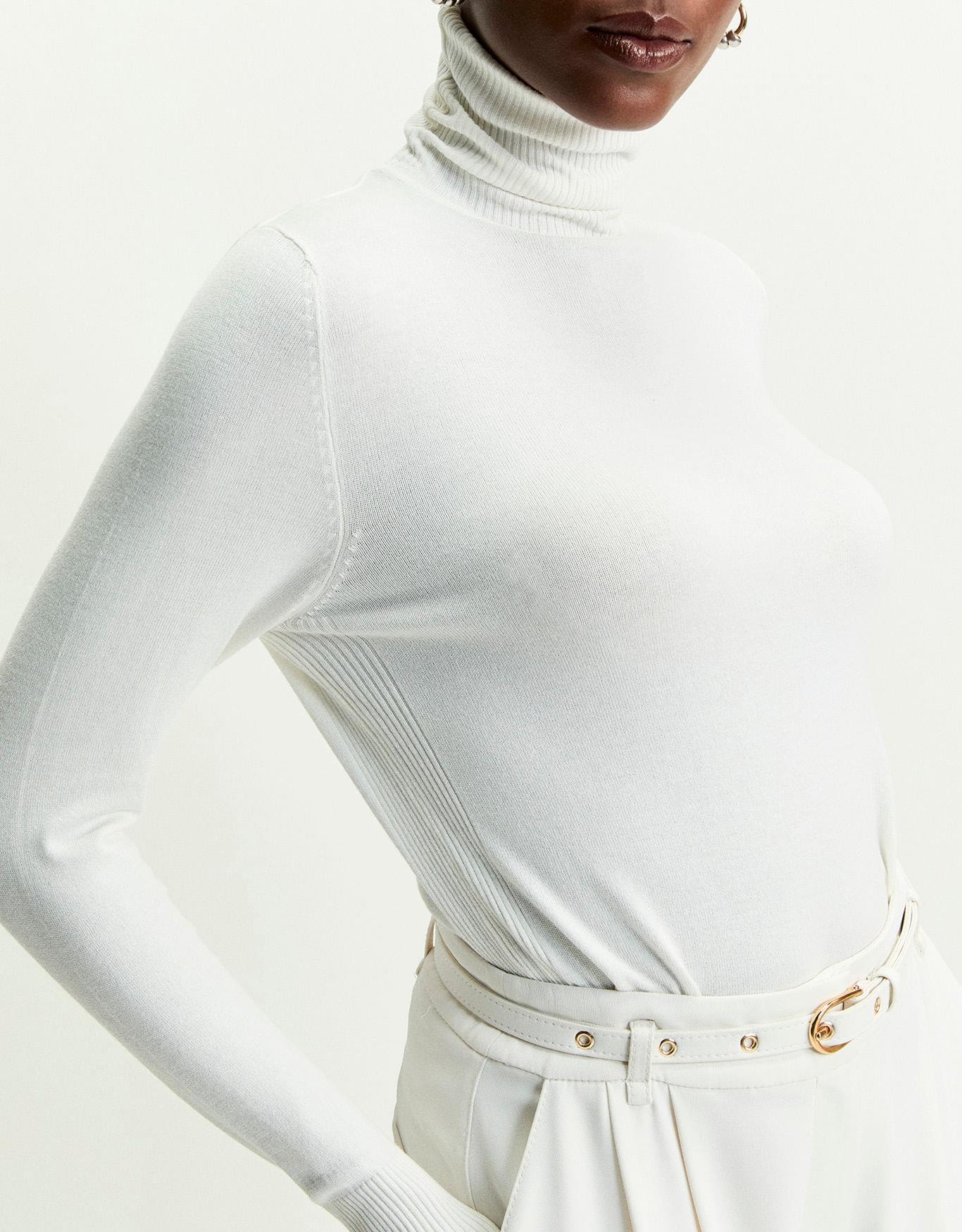 Blusa Tricot Básico Gola Alta Off White