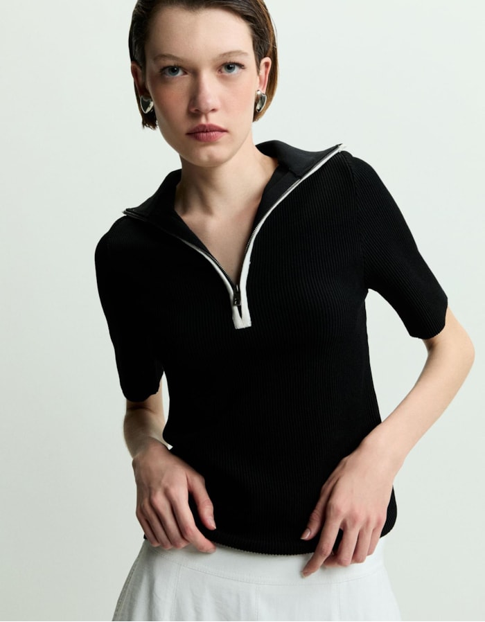 Blusa Tricot Bicolor Zíper Preta 360