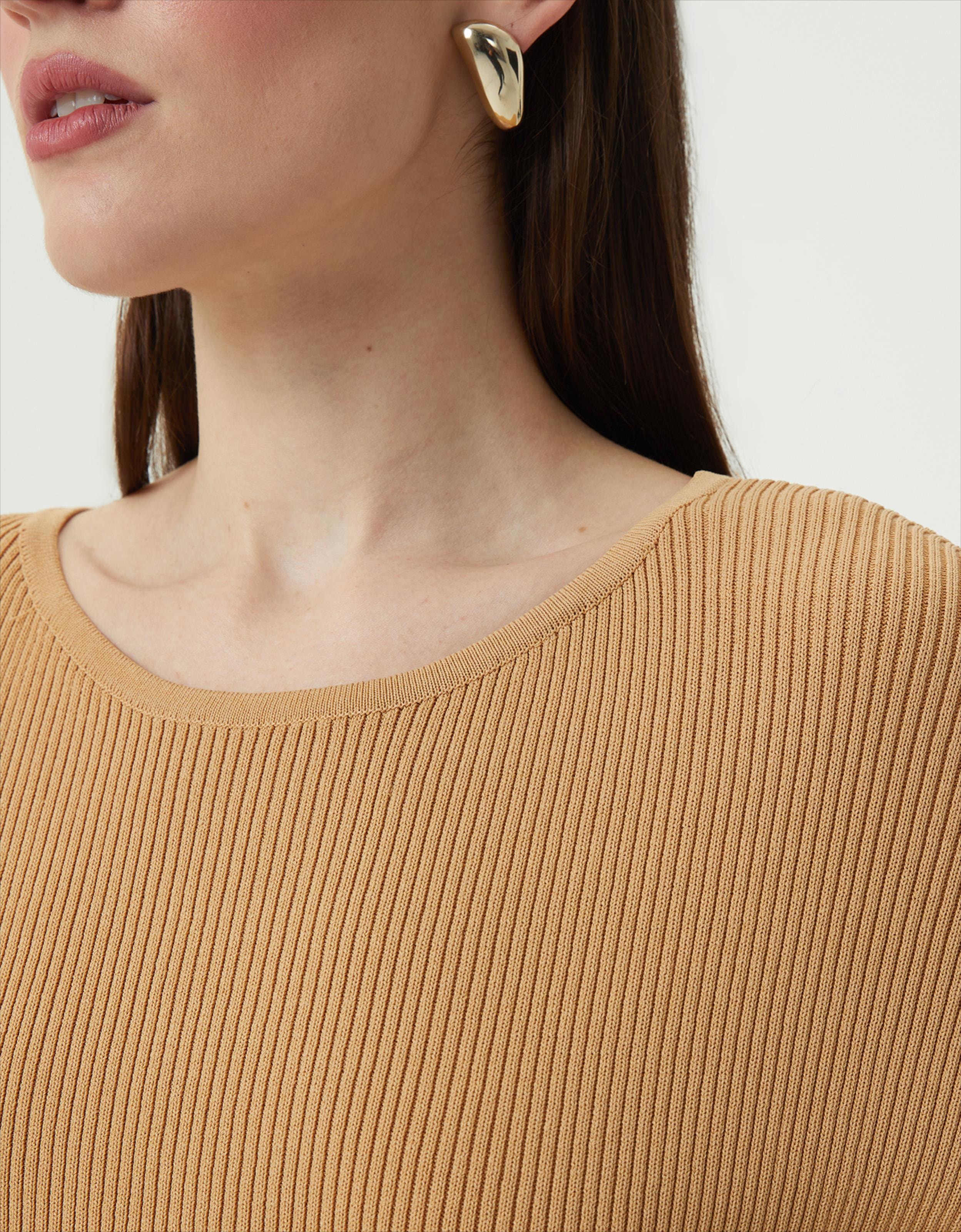 image_6f507b26-0b77-42b9-b64e-ba8a3b9ac8fc