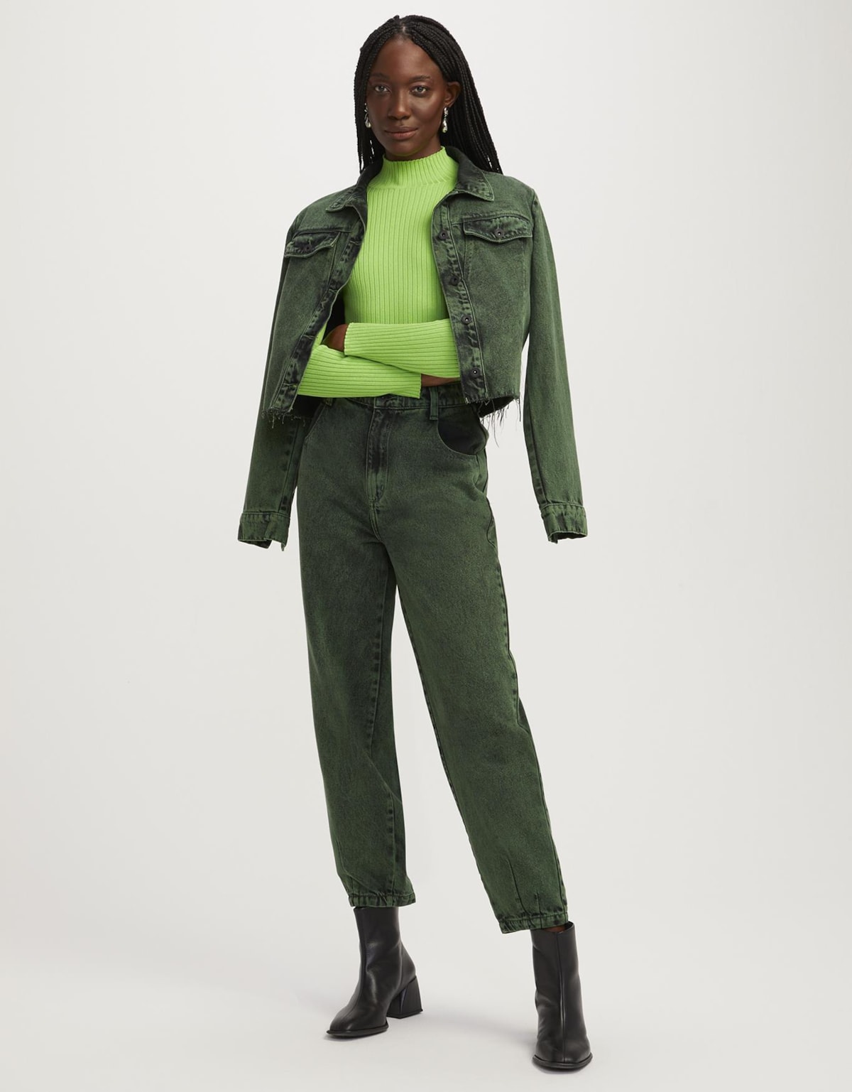 image_b309d3a9-4423-44f6-b946-6e48c0b05a42