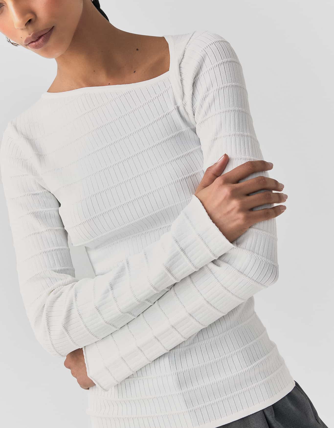 Blusa Tricot Decote Assimetrico