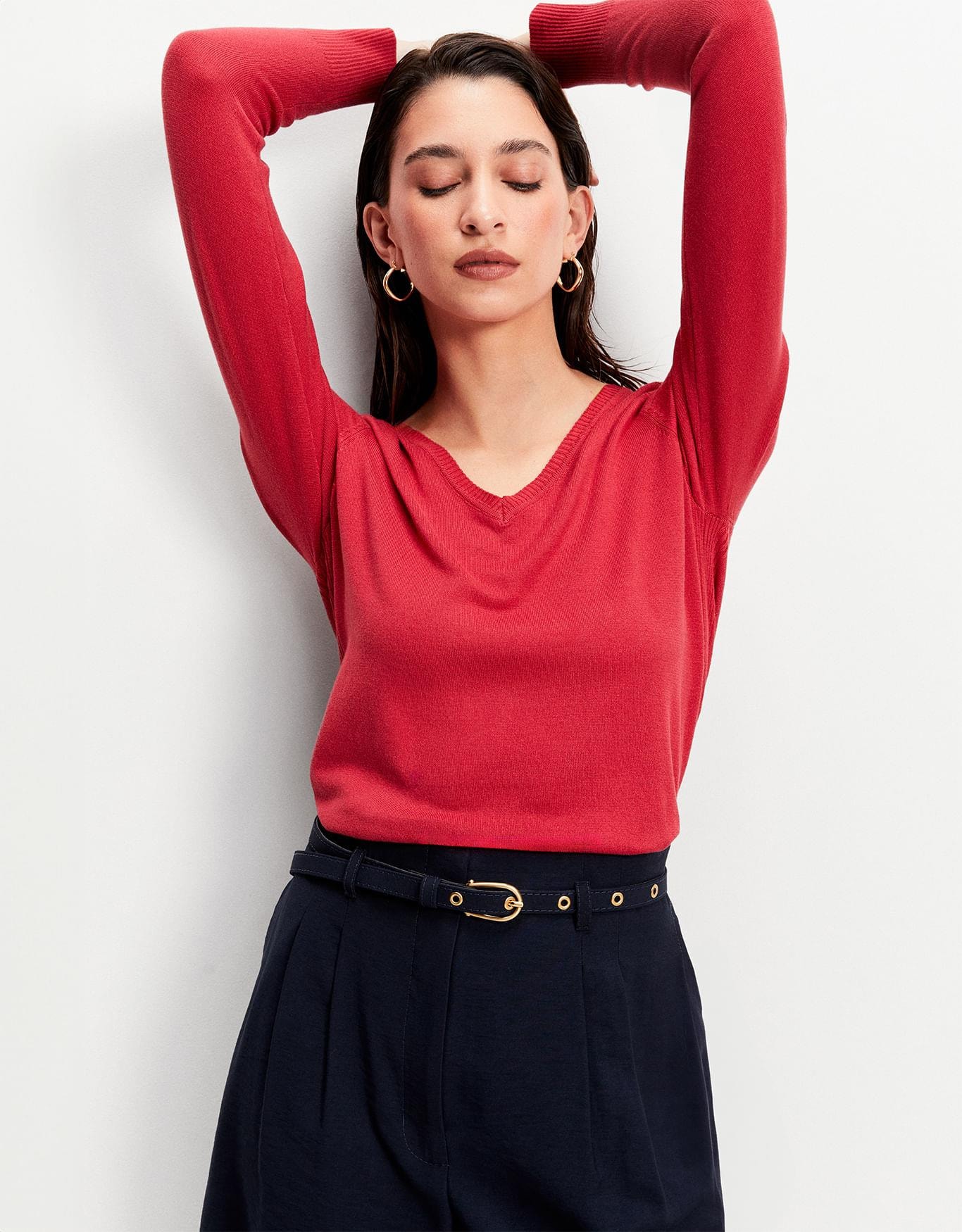 Blusa Tricot Decote v Vermelha