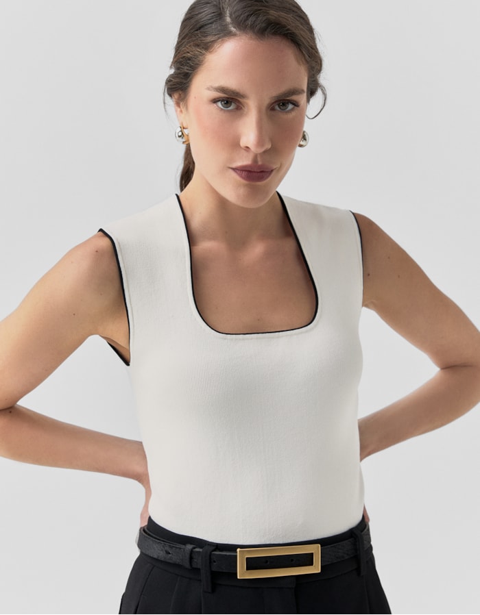 Shoulder — Blusa Tricot Detalhe Bicolor