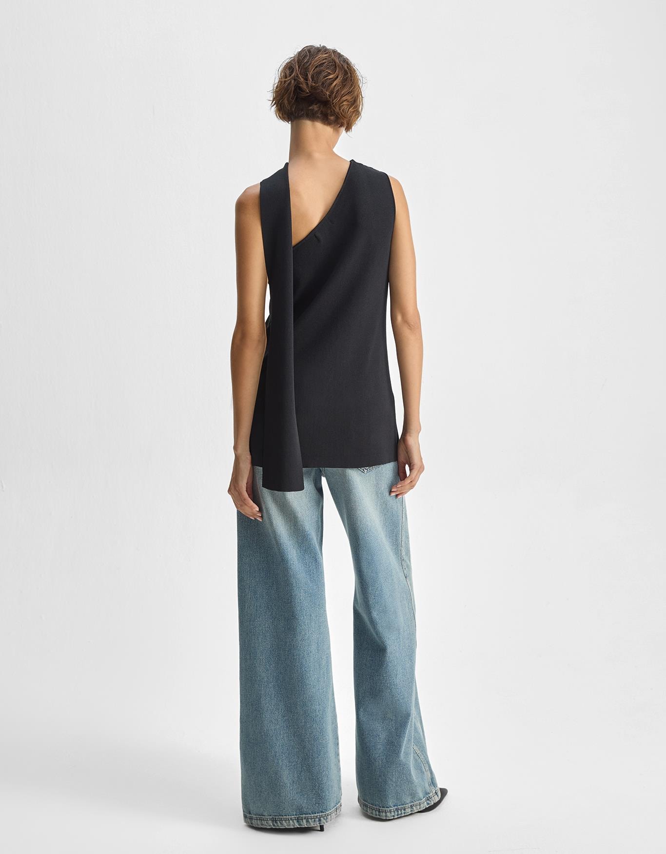 image_e0999f9d-4aa8-4d9c-92b9-4f070fa94dbb