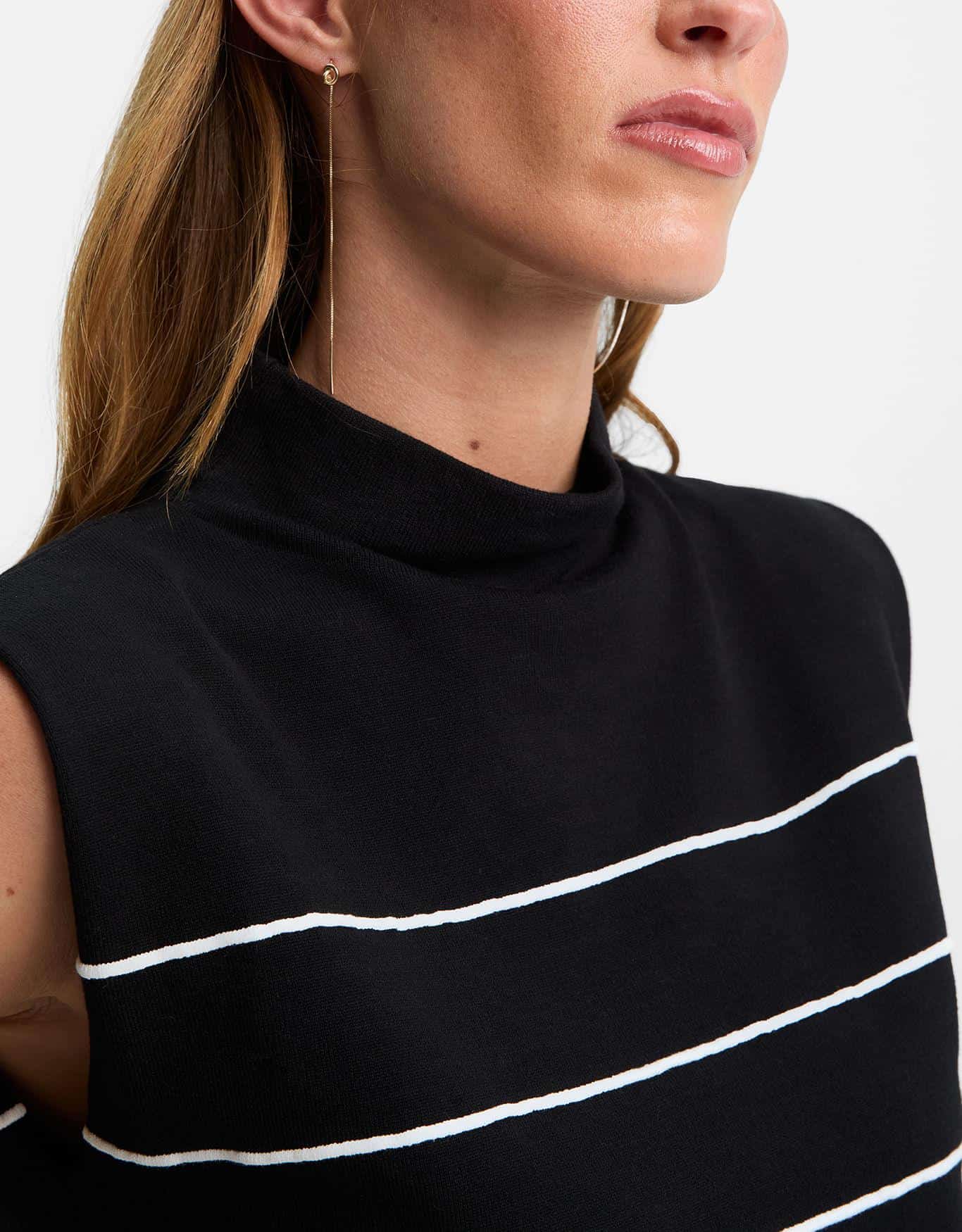 Blusa Tricot Gola Alta