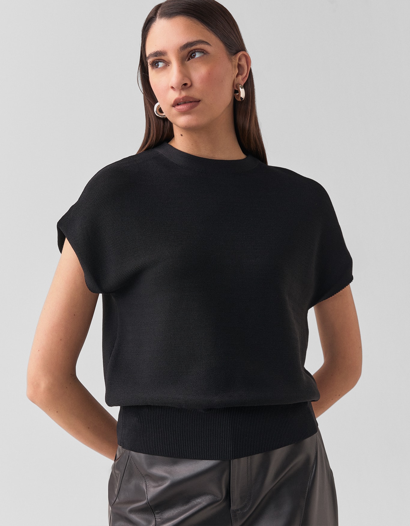 Blusa Tricot Gola Alta Preta