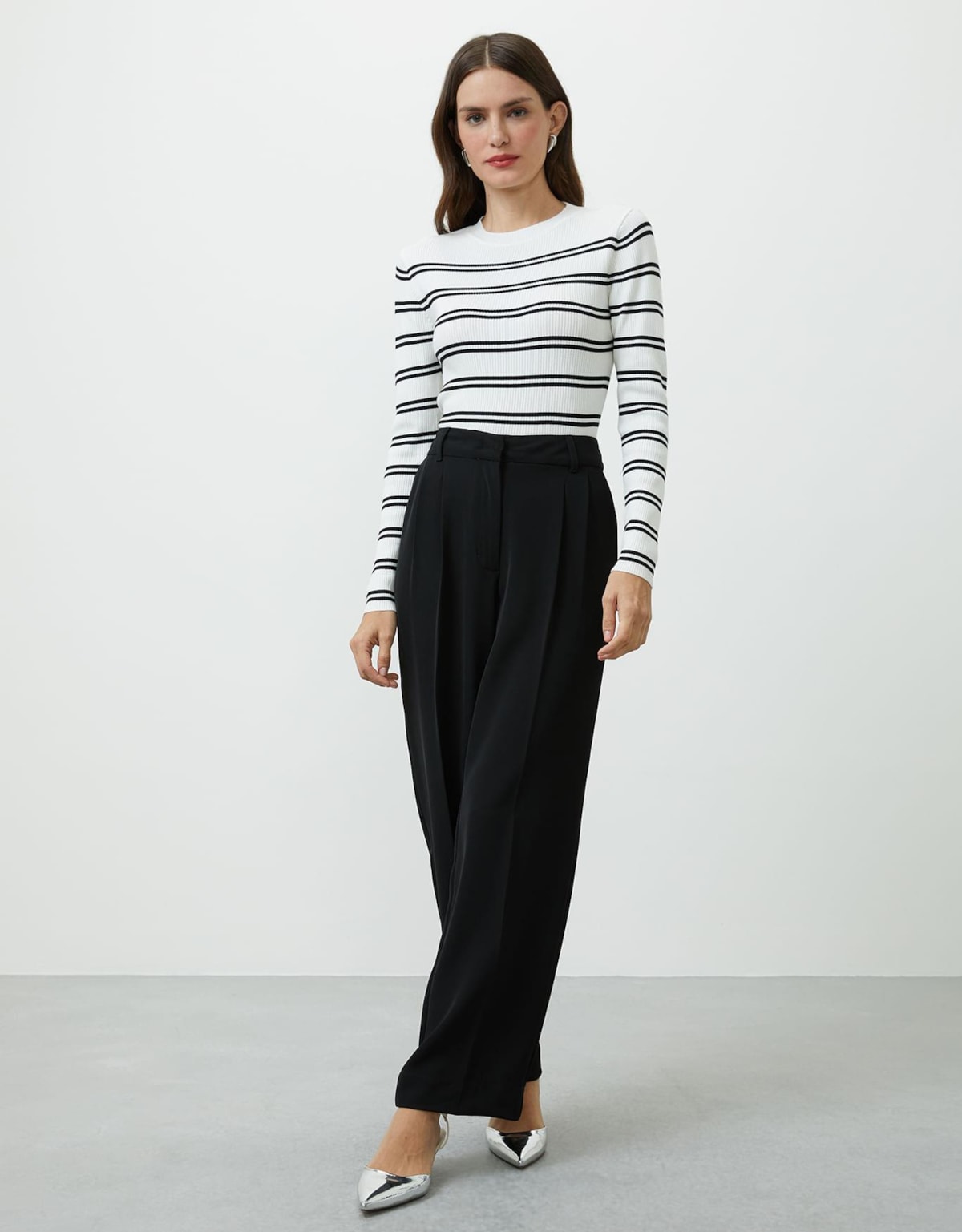 image_ef20e4e4-506e-450b-86a8-c36907d7c842