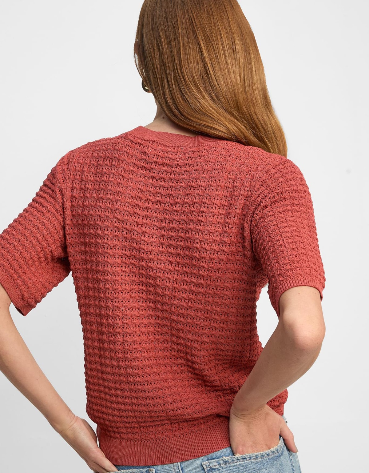 image_8e54f648-0757-41e1-a770-991e33fbd331