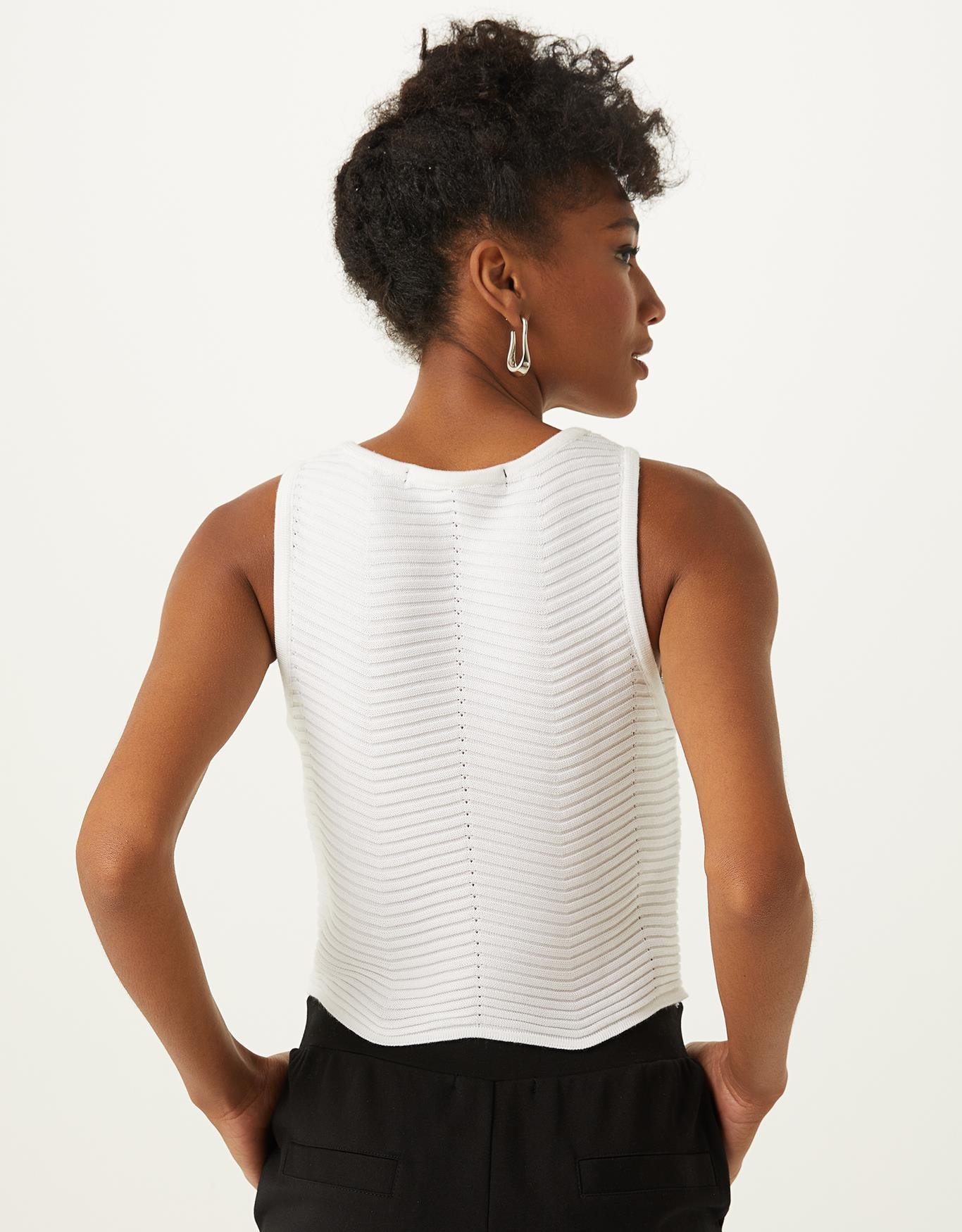 image_bf767710-ddb4-426d-95e7-e86c04bf9ea3