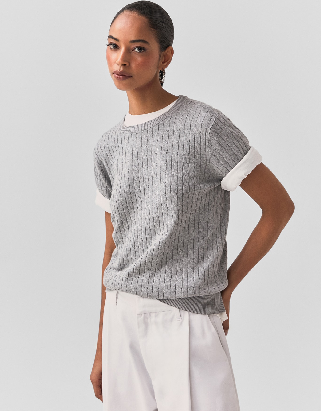 Blusa Tricot Trançada Manga Curta Cinza