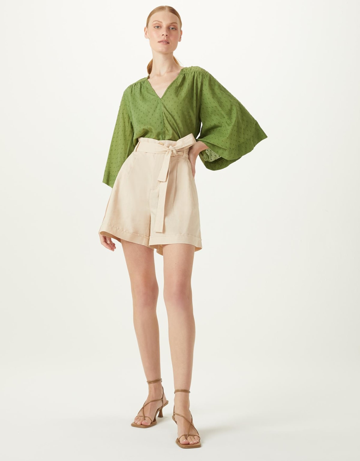 image_b809d141-be3b-4567-b18f-a3b2d9d83b25