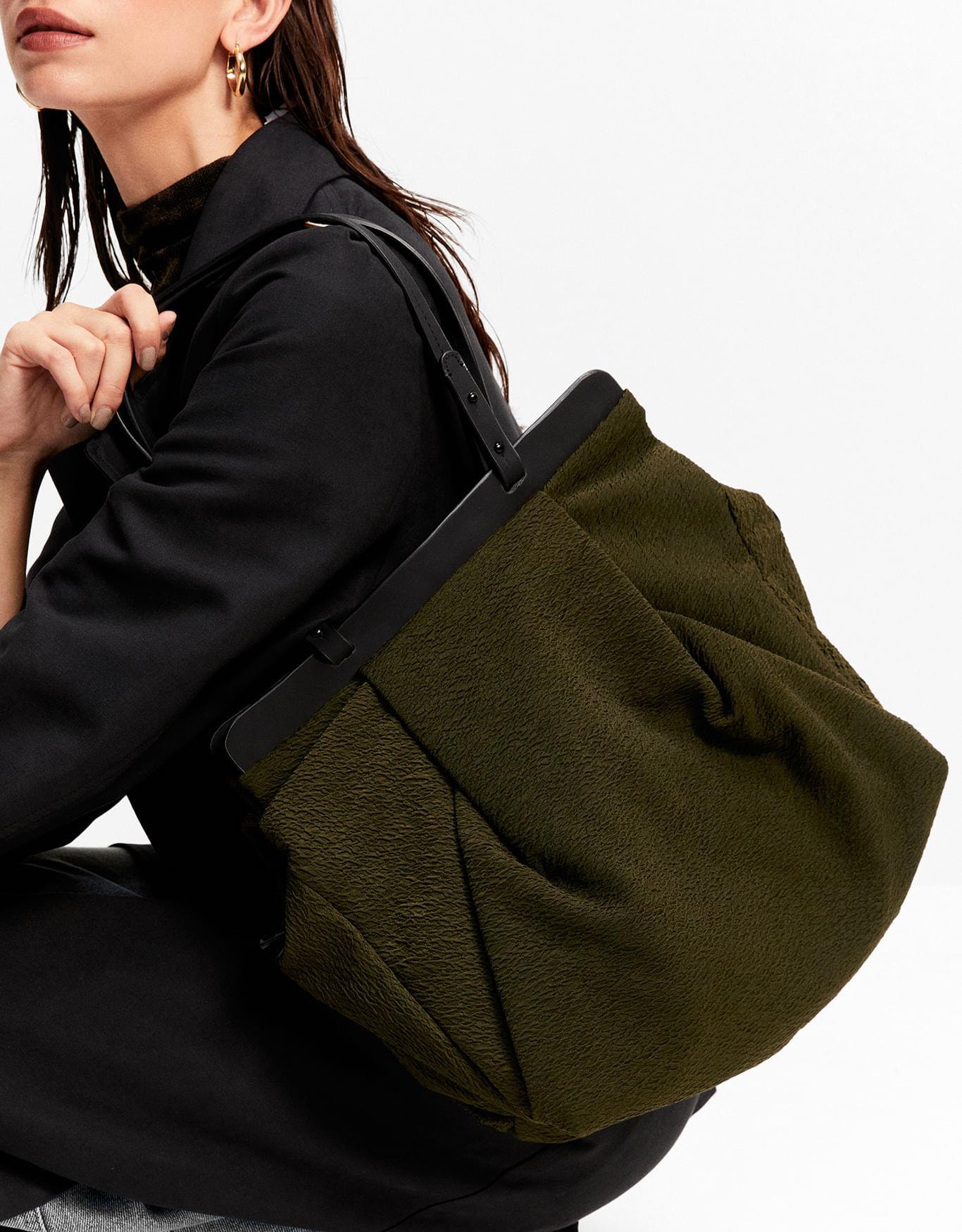 image_1734f443-513d-457e-8ff2-0d591532493d