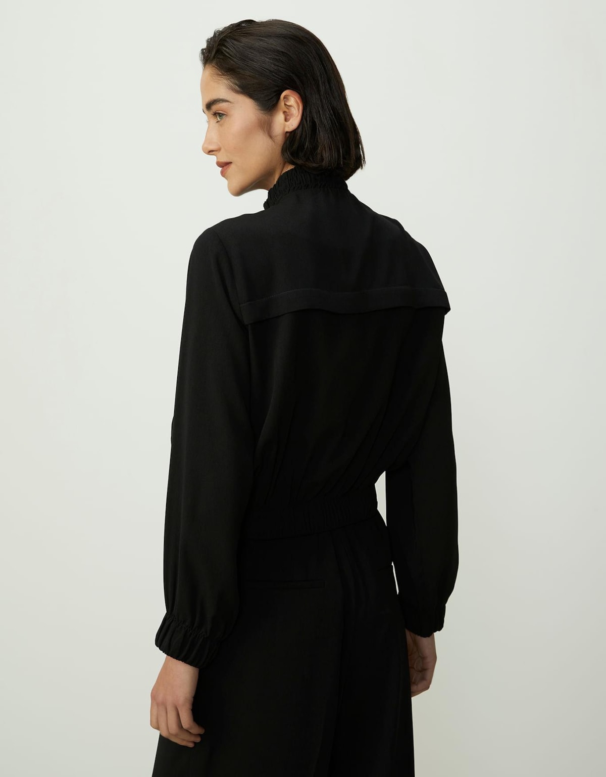 image_9e09a44d-ad89-45d6-abd1-5ab86ffa351f