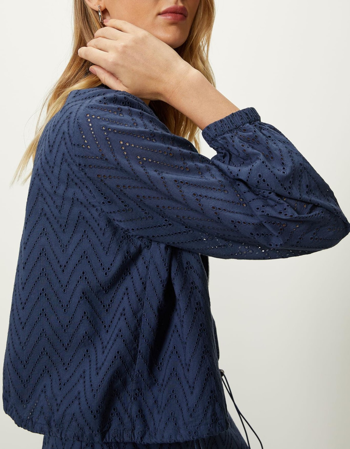 image_2a9fc21d-1fd6-4313-8f9c-ebffc565685e