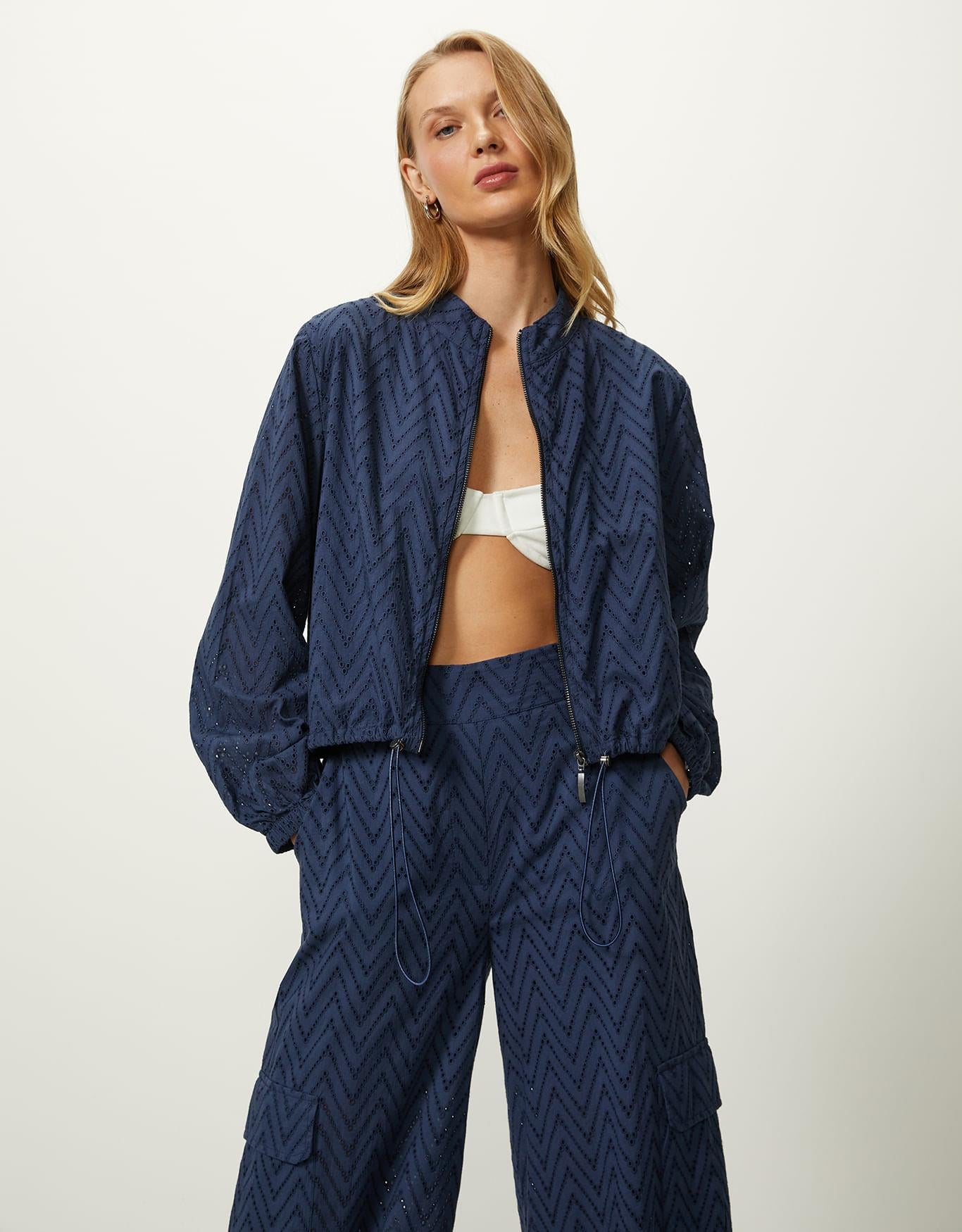 Bomber Laise Com Elastico