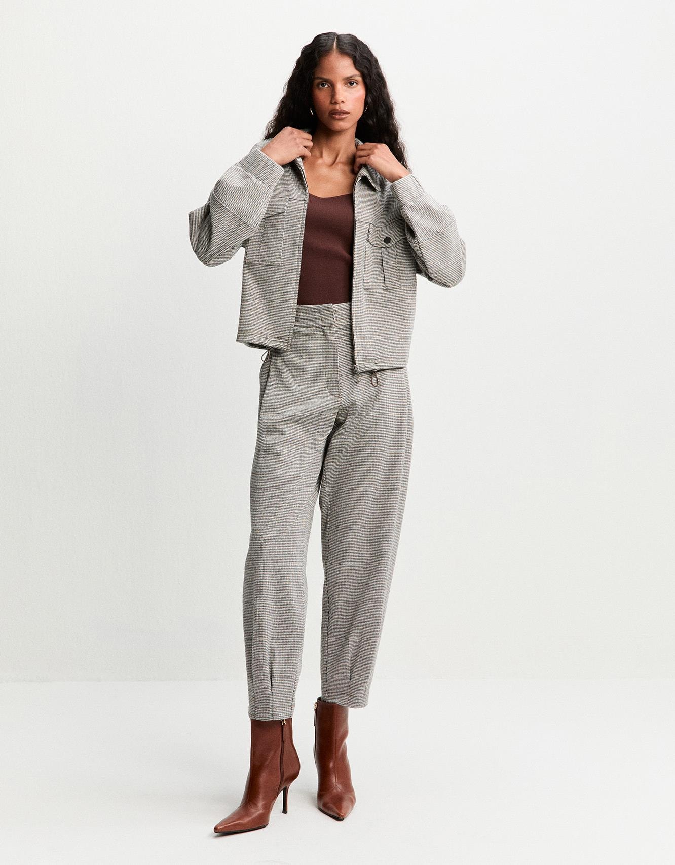 image_aaa84a0e-5130-4b54-93b1-4ef0af607404