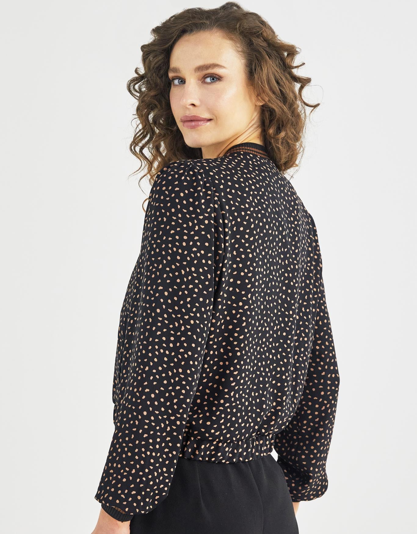 image_553a60f7-c0a6-45e0-9568-441dd7a73a28