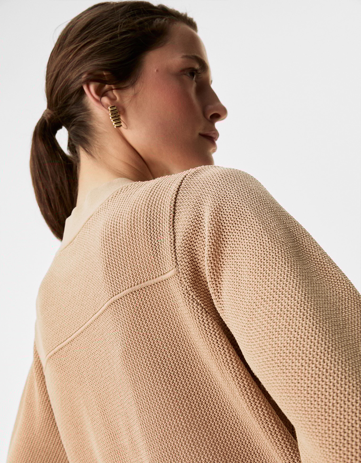 image_765df543-3865-4b3a-87a2-30b1141d8b1b