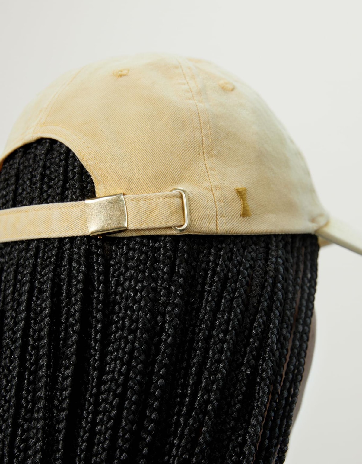 image_b6de910c-cb42-4e45-a28f-df0157b91d0b