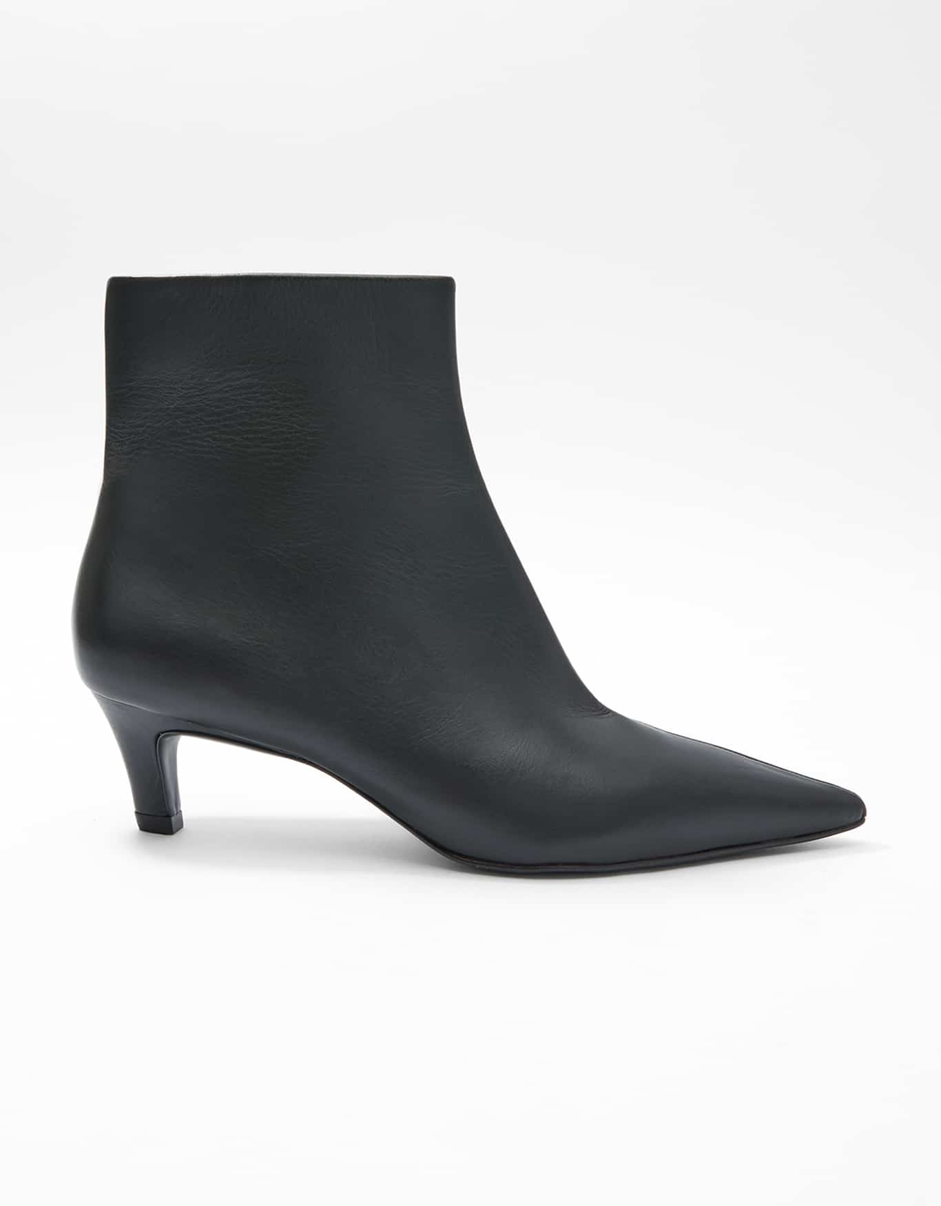 Bota Preto Bico Fino
