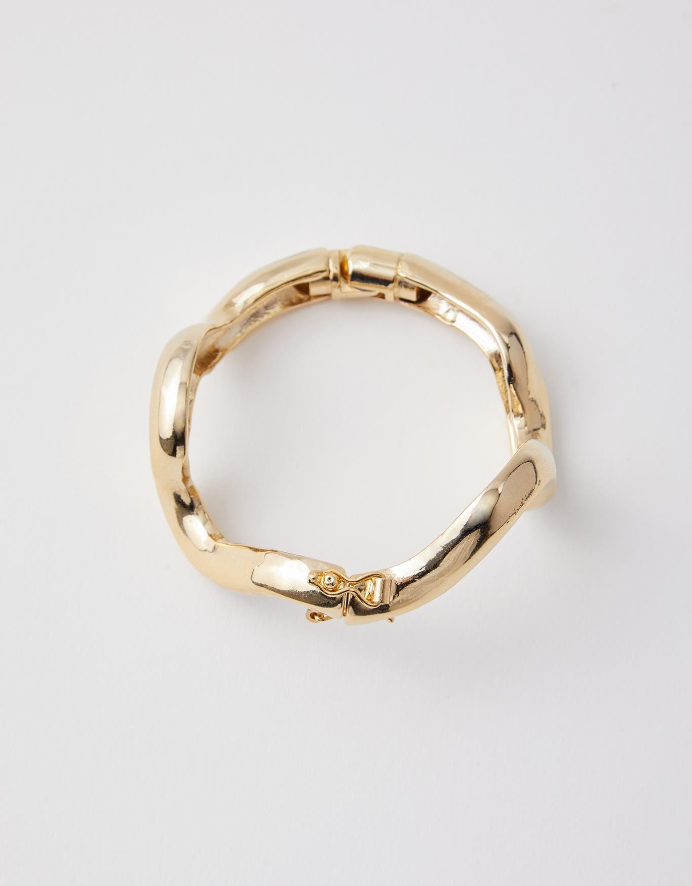 image_5b3686bd-8862-49af-8a81-36218d6a559a