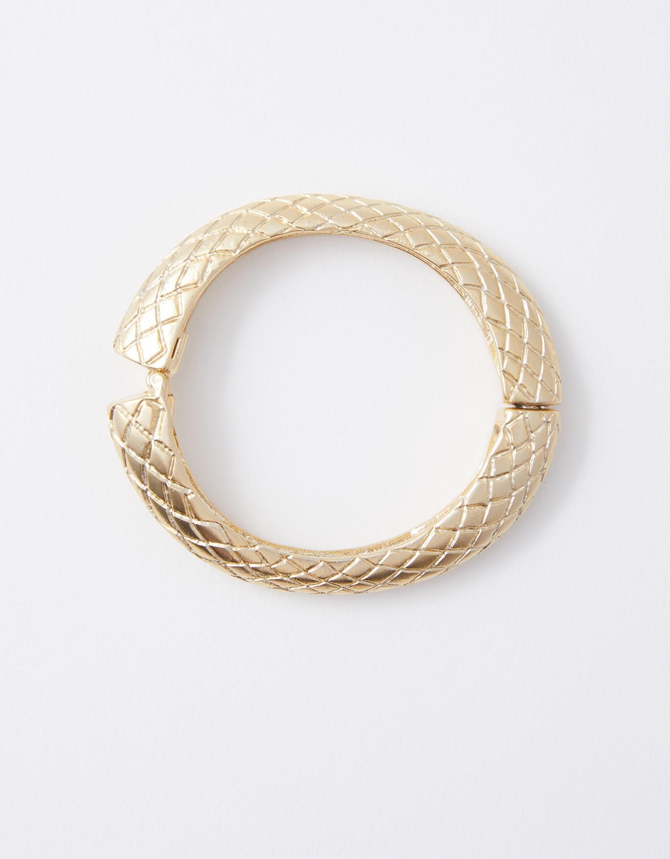 image_3c864ba7-b156-484d-8a84-a50cda330a78