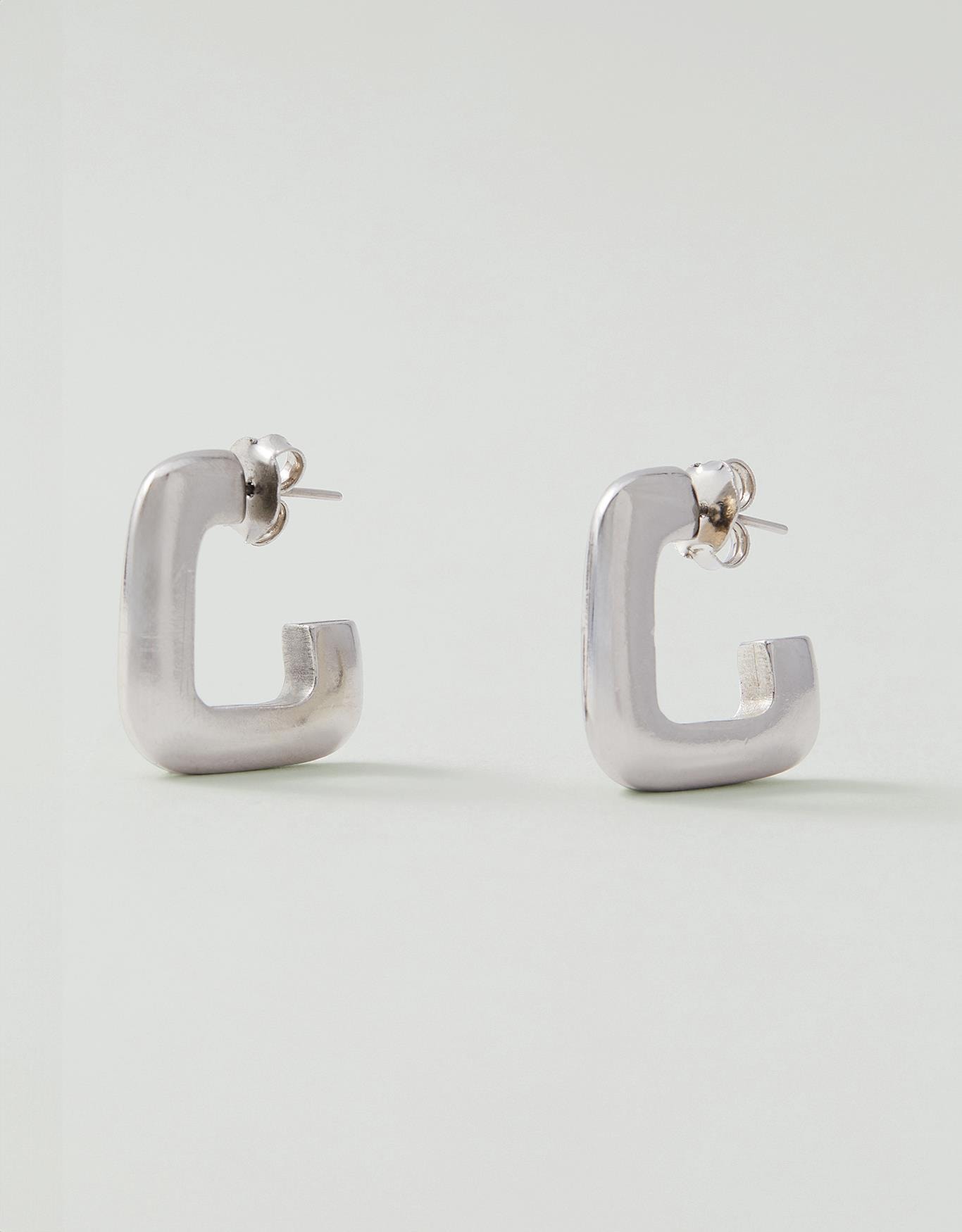 image_51983659-c297-4f30-a4dc-ac74c4e3933d