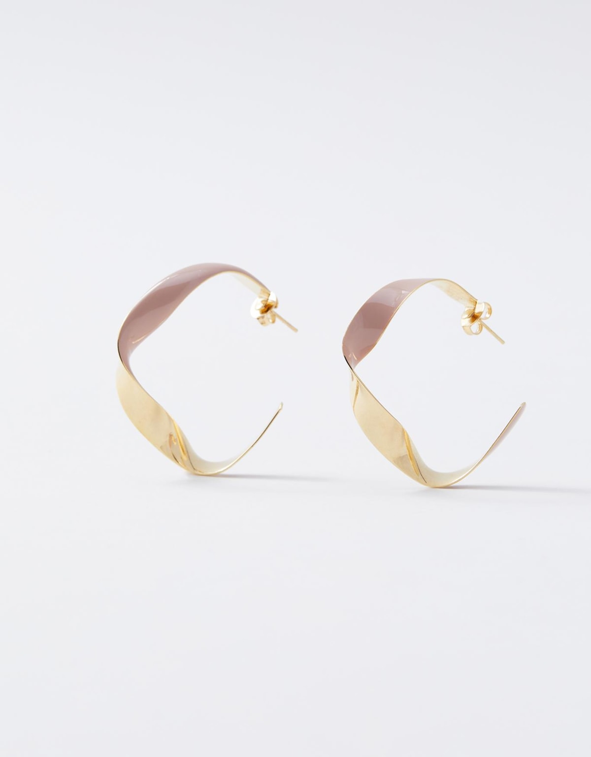 image_baee91be-03a6-4afc-b230-396beae70749