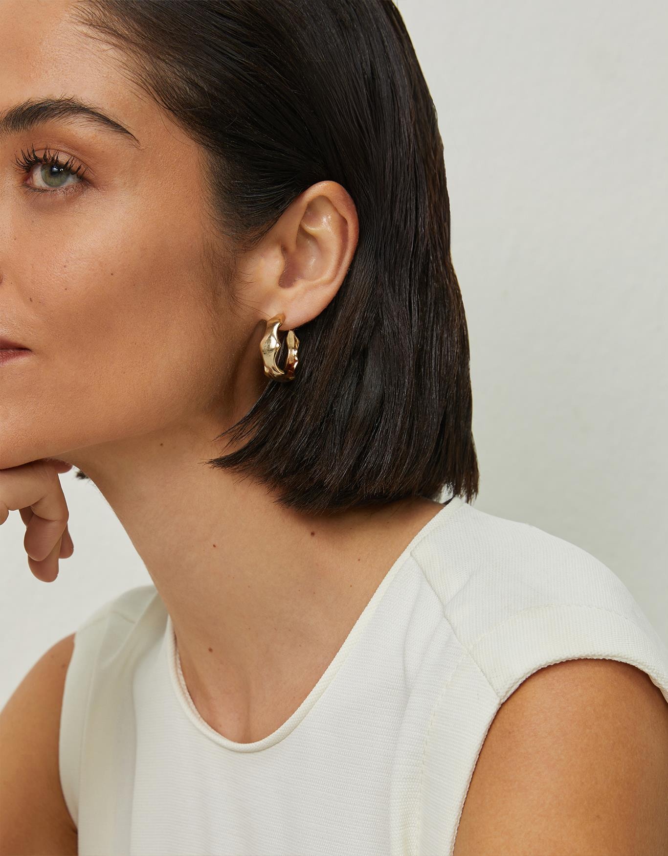 image_ba40d16c-399f-4843-925f-28d370afefea