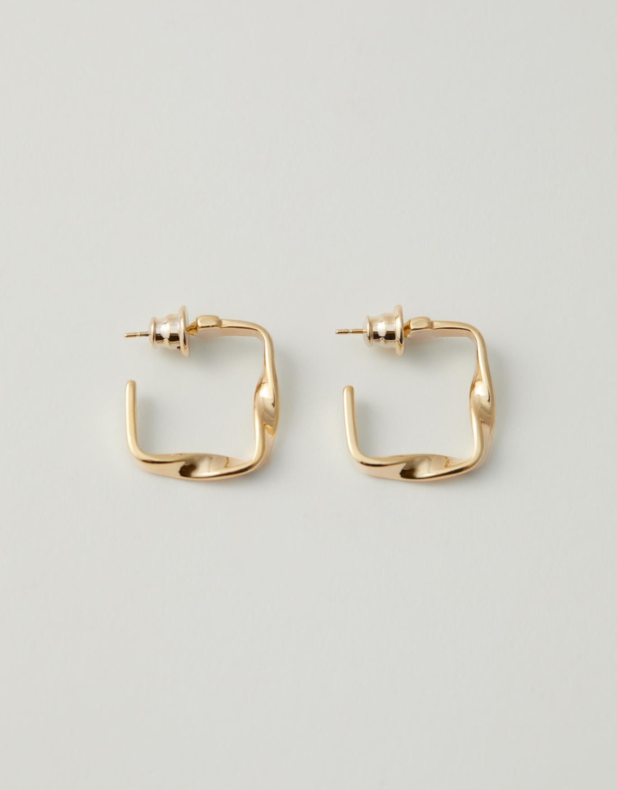 image_ea94982b-4ca6-4698-bf9d-ff593a43ed98