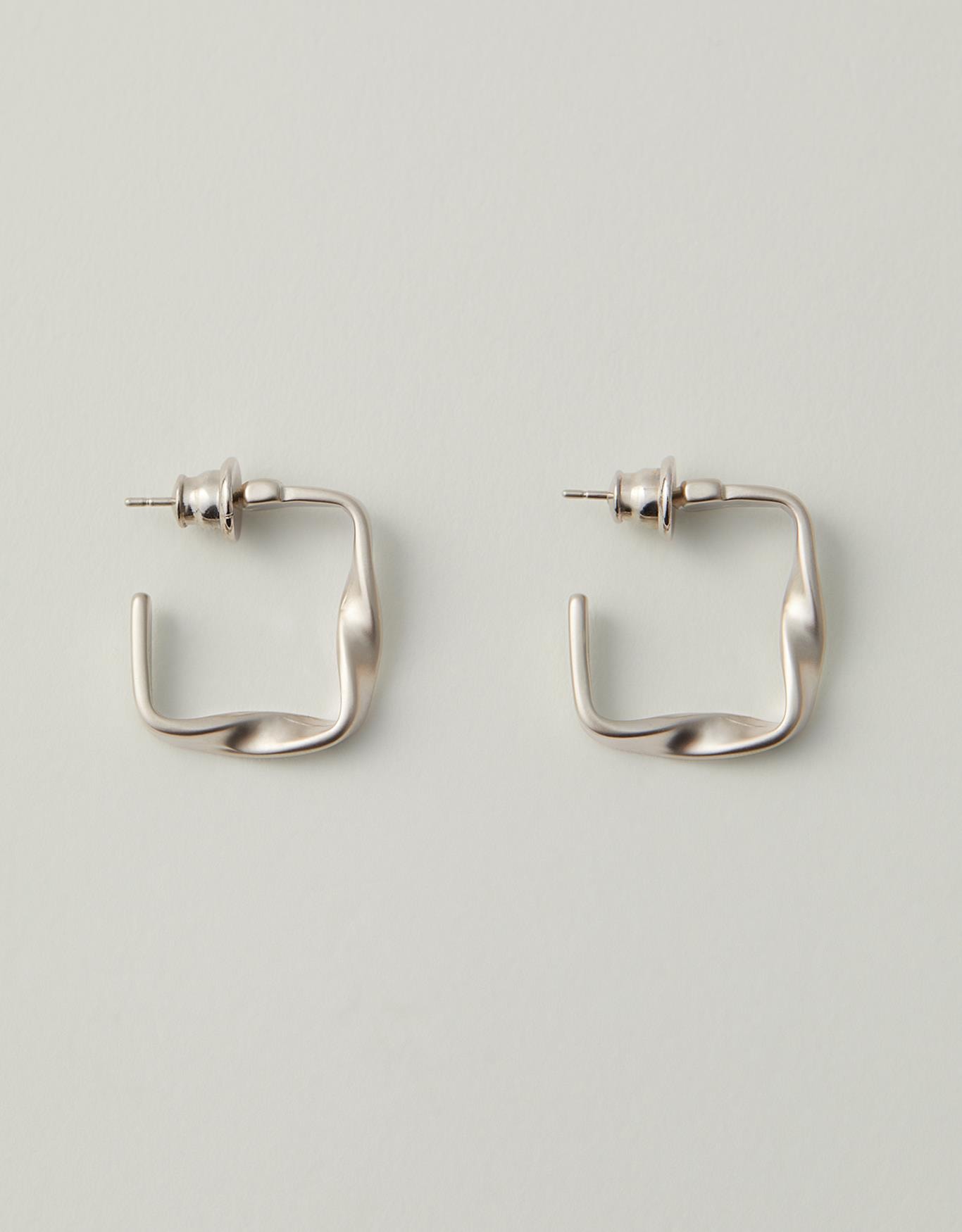 image_e5d8325a-385a-4a25-b2fa-384e585e31a8