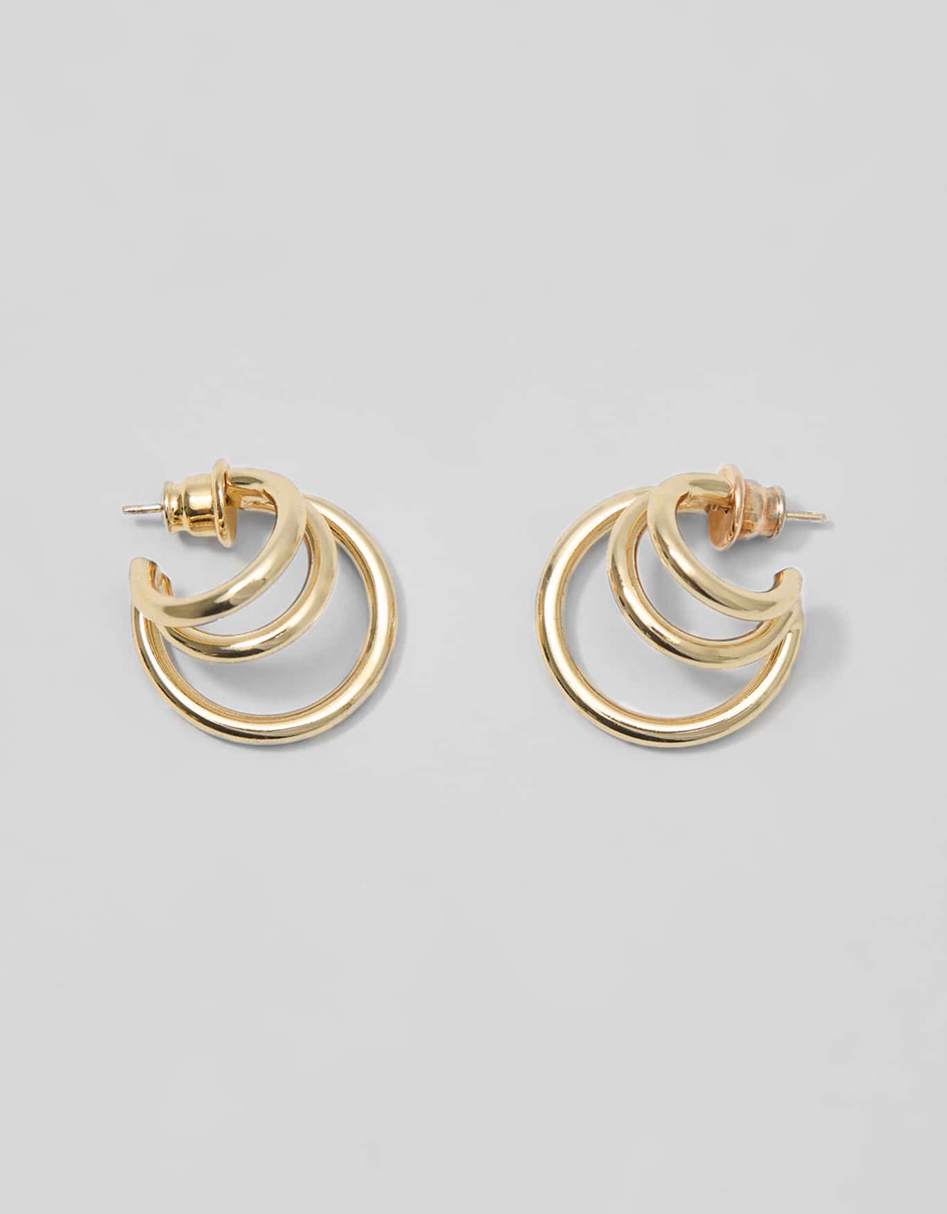 Brinco Curto Argolas Mix De Banhos